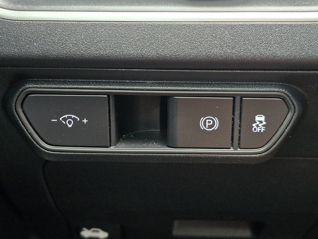 Certified 2025 Kia K4 FWD image 28