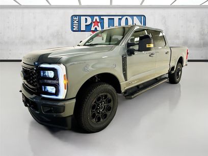 New 2026 Ford F350 Lariat w/ Black Appearance Package