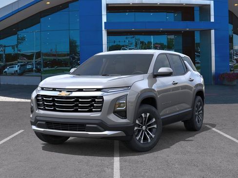 New 2026 Chevrolet Equinox LT image 6