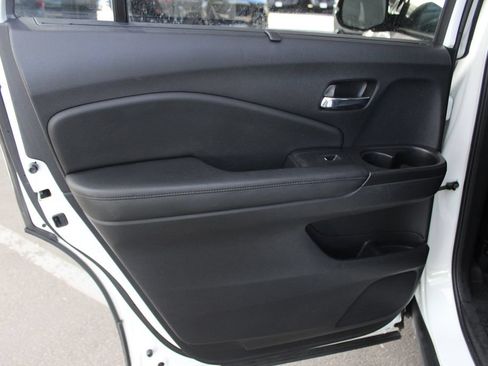Used 2022 Honda Pilot Touring image 48