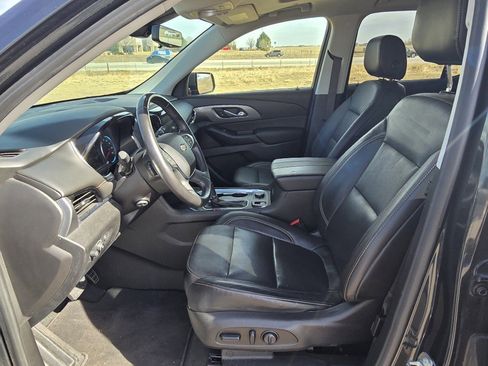 Used 2019 Chevrolet Traverse Premier w/ Driver Confidence II Package image 12