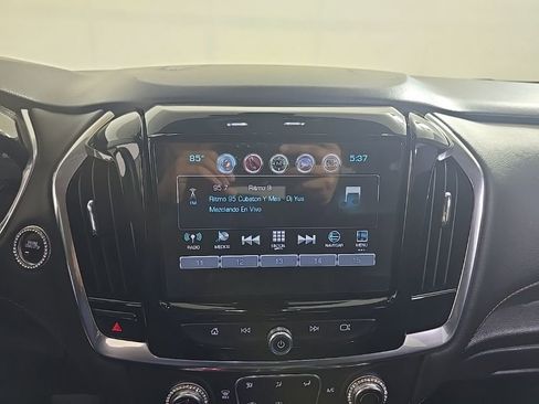 Used 2019 Chevrolet Traverse RS image 7