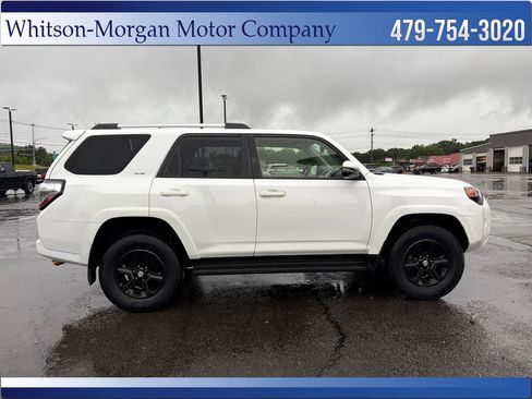 Used 2021 Toyota 4Runner SR5 Premium AWD/4WD image 4