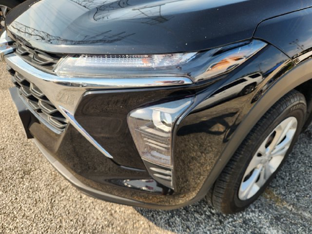 Used 2024 Chevrolet Trax LS FWD image 7