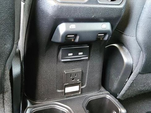 Used 2021 Jeep Wrangler Unlimited Rubicon image 17