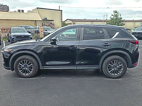 Used 2021 MAZDA CX-5 Touring image 4