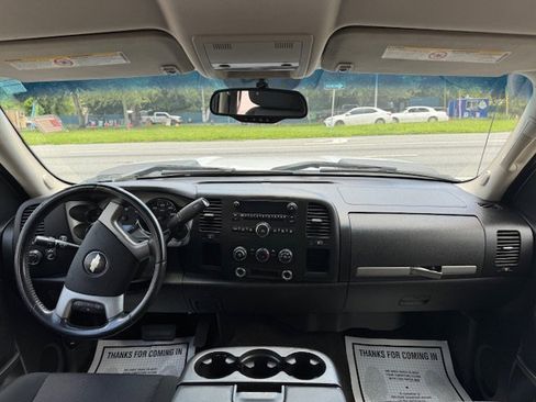 Used 2010 Chevrolet Silverado 2500 LT image 12