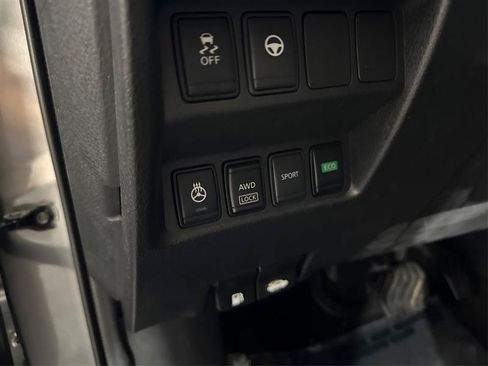 Used 2020 Nissan Rogue Sport SL w/ Premium Package AWD/4WD image 32