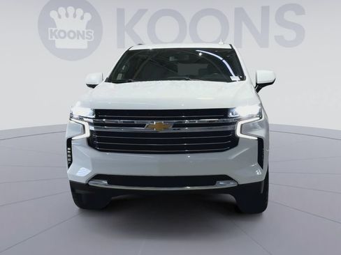 Used 2021 Chevrolet Suburban LT AWD/4WD image 4