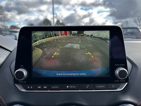 Certified 2025 Nissan Sentra SR image 27