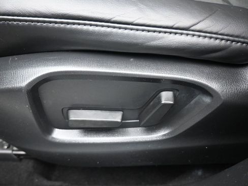 Used 2021 MAZDA CX-5 Touring image 12