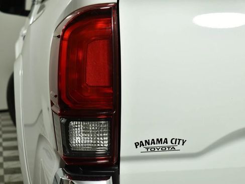 Used 2021 Toyota Tacoma SR5 image 21