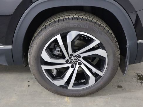 Used 2022 Volkswagen Atlas SEL image 43