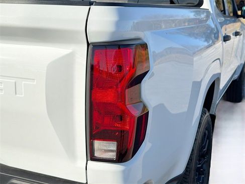 Used 2025 Chevrolet Colorado W/T w/ WT Custom Package image 10