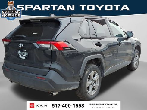 Used 2024 Toyota RAV4 XLE FWD image 7