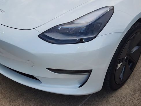 Used 2023 Tesla Model 3 Standard Range RWD image 8