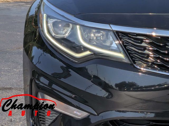 Used 2019 Kia Optima S w/ S Panoramic Sunroof Package FWD image 11
