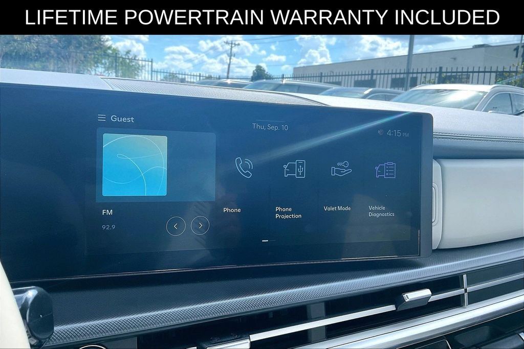 Used 2025 Hyundai Santa Fe SEL FWD image 20