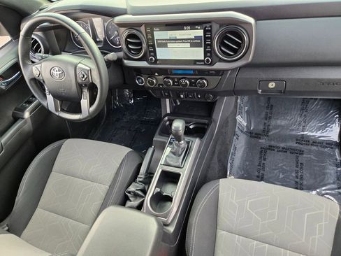 Used 2023 Toyota Tacoma 4x4 Double Cab image 15
