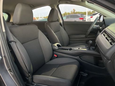 Used 2022 Honda HR-V LX image 27