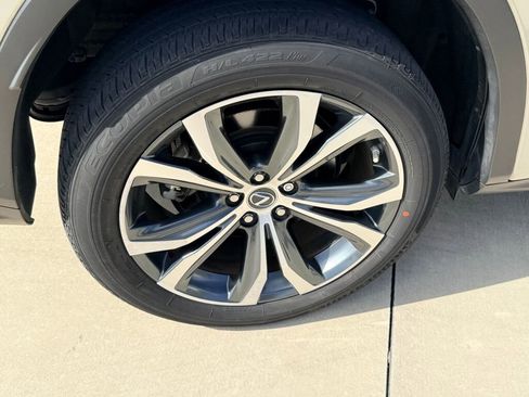 Certified 2022 Lexus RX 350 FWD w/ Premium Package image 12