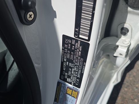 Used 2018 Kia Forte LX FWD image 21