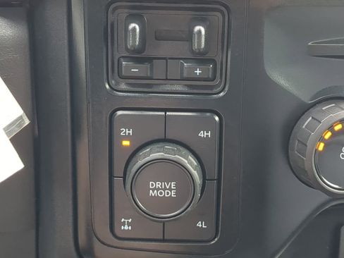 Certified 2024 Ford F250 XL w/ FX4 Off-Road Package image 20