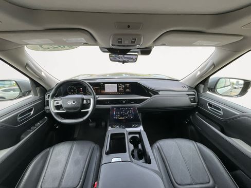 Used 2025 INFINITI QX80 Sensory w/ Exterior Package AWD/4WD image 2