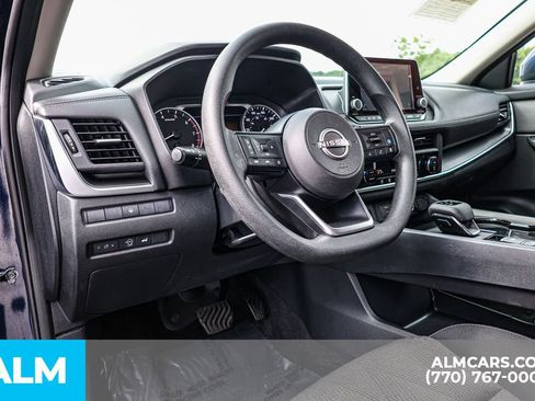 Used 2024 Nissan Rogue SV AWD/4WD image 28