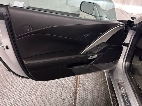 Used 2016 Chevrolet Corvette Stingray Coupe image 8