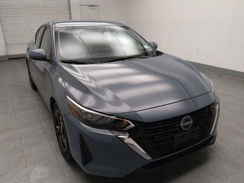 Used 2024 Nissan Sentra SV image 13