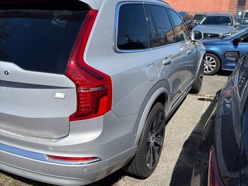 Used 2024 Volvo XC90 T8 Plus w/ Protection Package Premier image 4