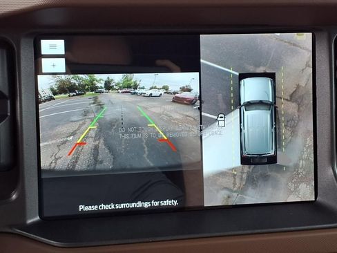 Used 2024 Ford Bronco Outer Banks image 23