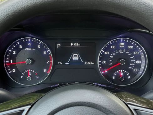 Used 2023 Kia Forte LXS w/ LXS Technology Package image 23