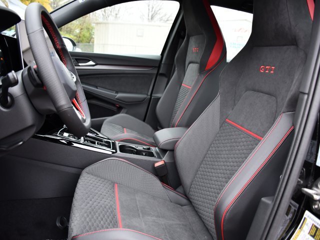 New 2026 Volkswagen GTI SE FWD image 14
