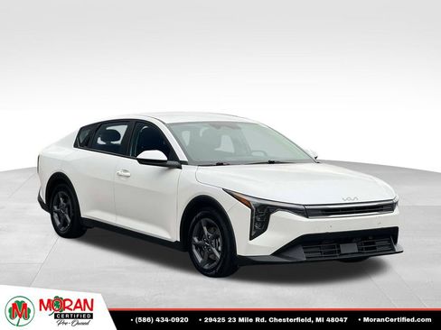 Used 2025 Kia K4 FWD image 7