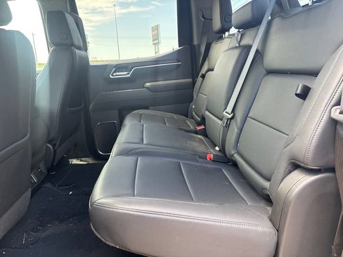Used 2026 GMC Sierra 1500 SLT AWD/4WD image 8
