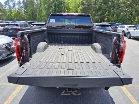 Used 2024 GMC Sierra 2500 Denali Ultimate w/ Max Trailering Package AWD/4WD image 10