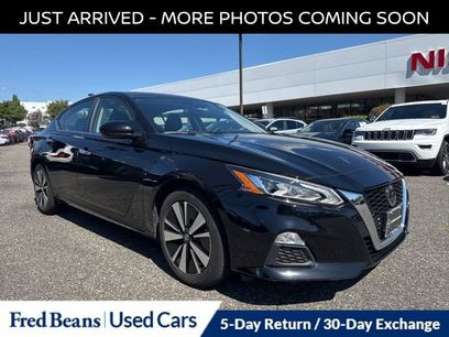 Certified 2022 Nissan Altima 2.5 SV
