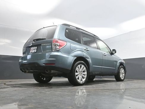 Used 2012 Subaru Forester 2.5X Premium AWD/4WD image 30
