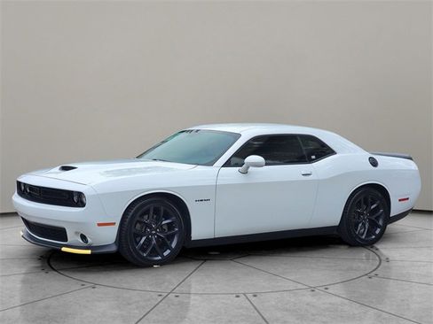 Certified 2022 Dodge Challenger R/T w/ Blacktop Package image 3