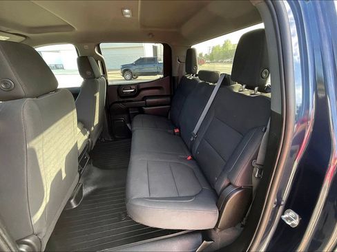 Used 2021 Chevrolet Silverado 1500 Custom Trail Boss AWD/4WD image 7