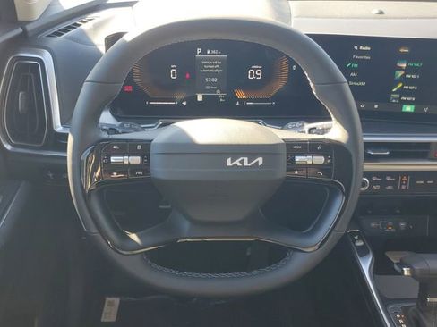 New 2026 Kia Sorento EX FWD image 11