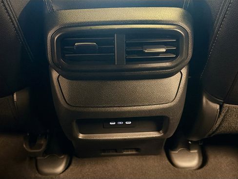 Used 2024 Honda Passport EX-L image 27