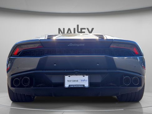 Used 2015 Lamborghini Huracan LP 610-4 image 5