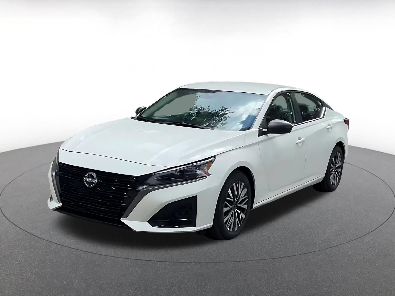 Used 2026 Nissan Altima 2.5 SV FWD image 6