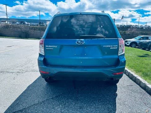 Used 2010 Subaru Forester 2.5X Premium image 5
