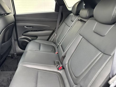 Certified 2026 Hyundai Tucson Limited AWD/4WD image 13