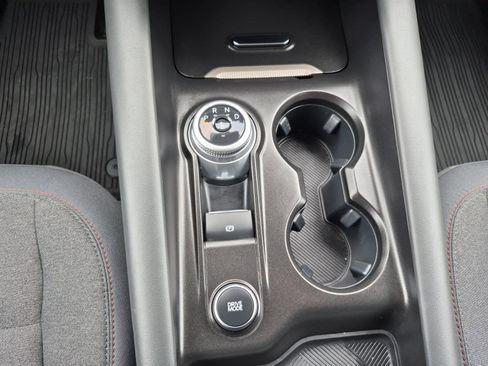 Used 2025 Ford Explorer Active RWD image 21
