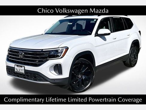 Certified 2026 Volkswagen Atlas SE w/ Panoramic Sunroof Package FWD image 1